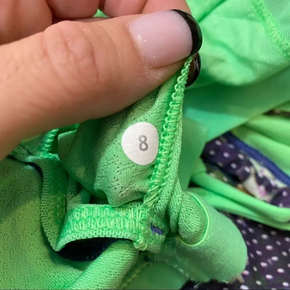Lululemon Floral Sport White Multi/Pistachio Dancing‎ Warrior Activewear Top 8